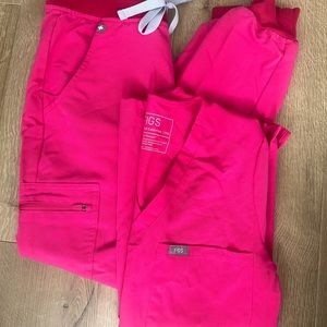 Hot pink and red figs sets